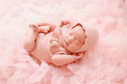 代怀包生男孩机构宝宝食指内扣 代怀包生男孩机构宝宝食指内扣